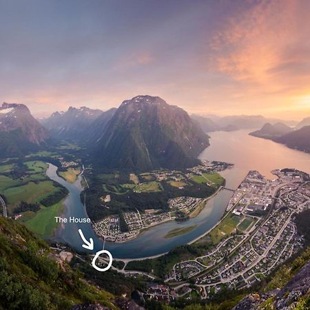 Villa Vertical - Room Skorgedalen Åndalsnes Εξωτερικό φωτογραφία